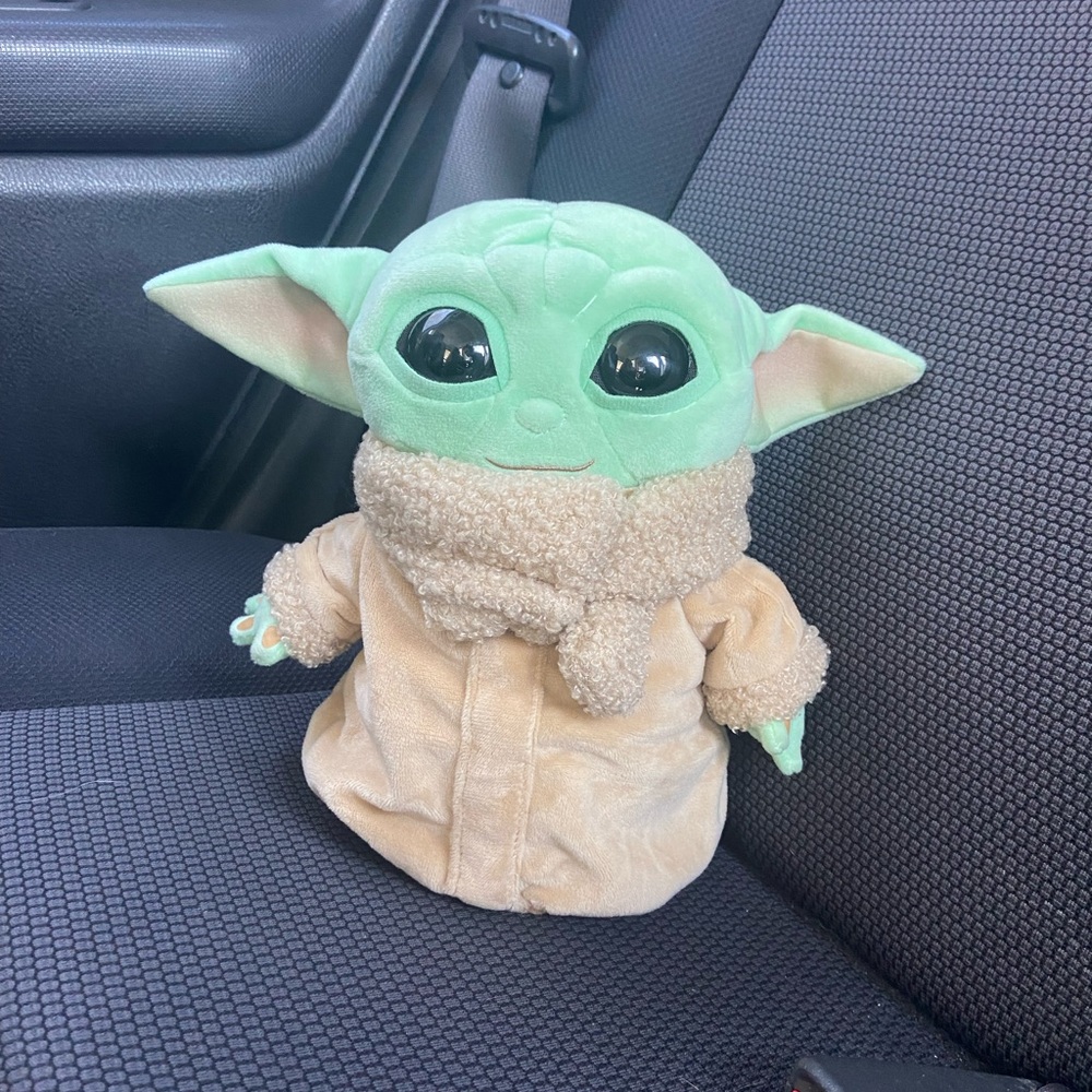 Baby yoda plush